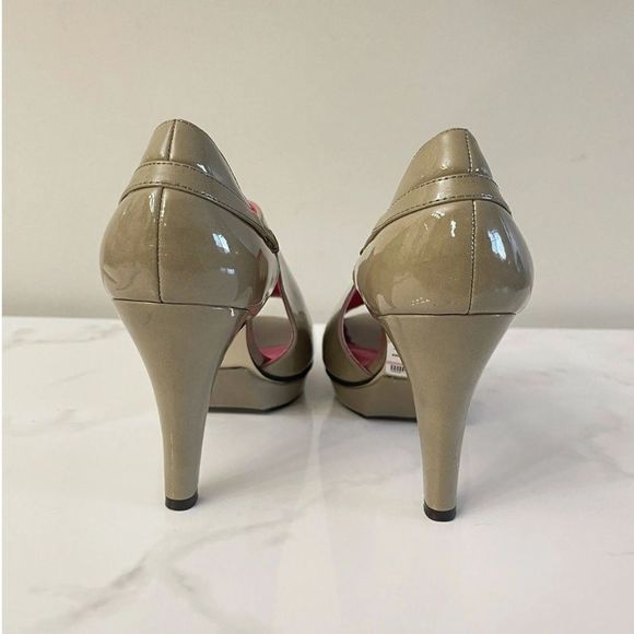 Steve Madden Madden Girl Patent Leather Mary Janes - Picture 3 of 7